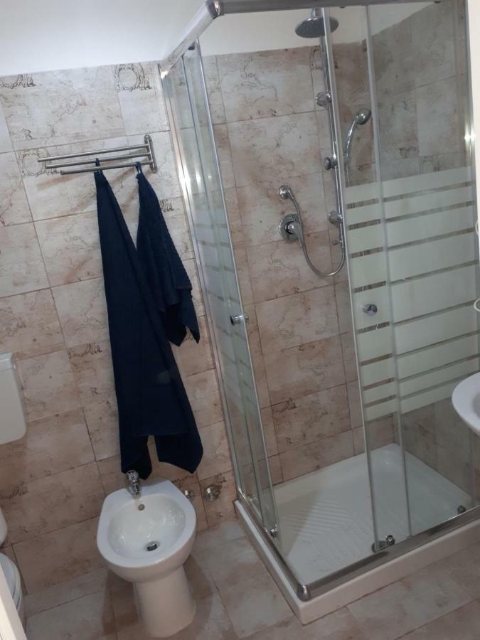 B&B Relax Messina Eksteriør billede